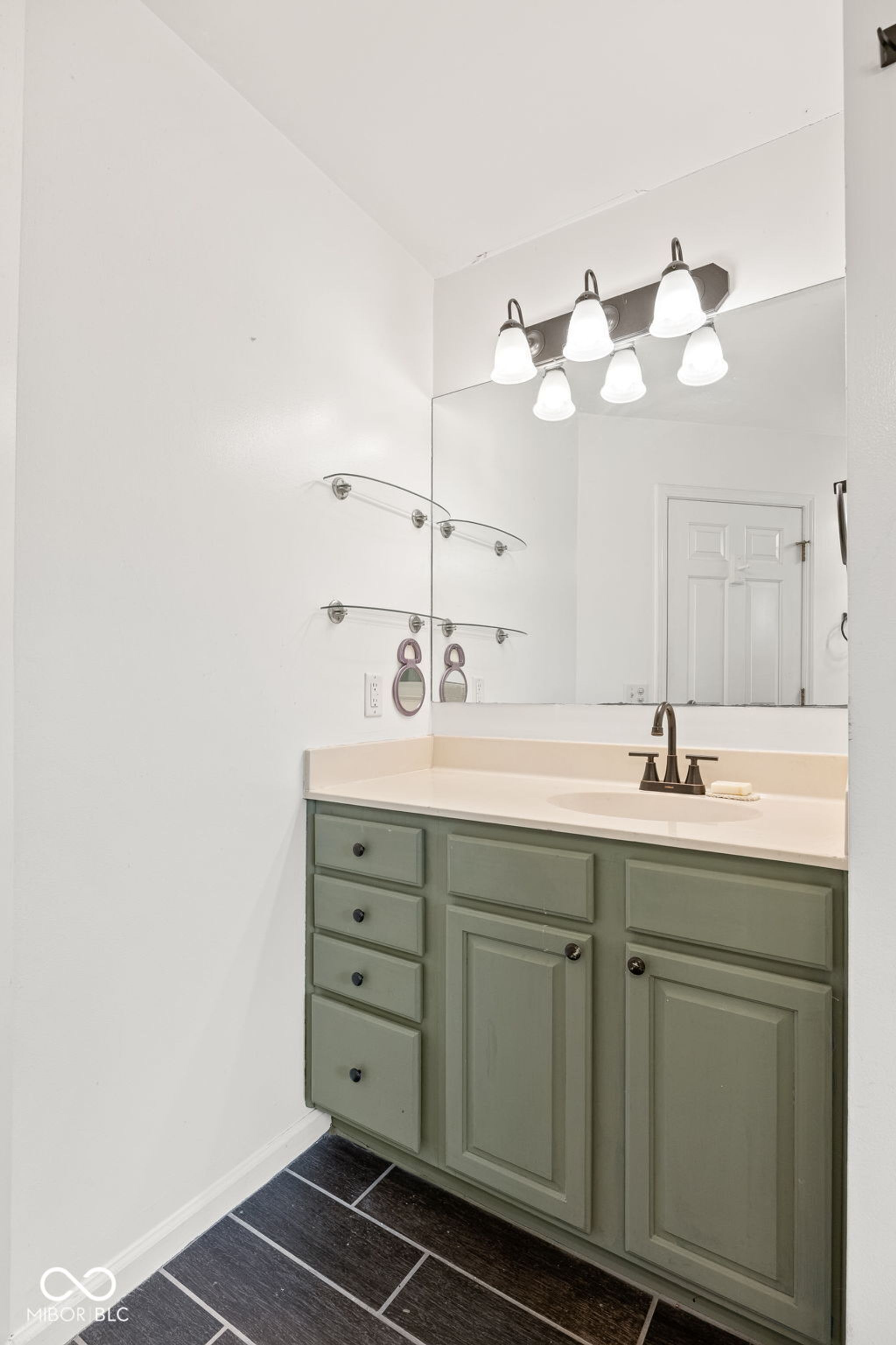 Image of 11808 Hoster Road