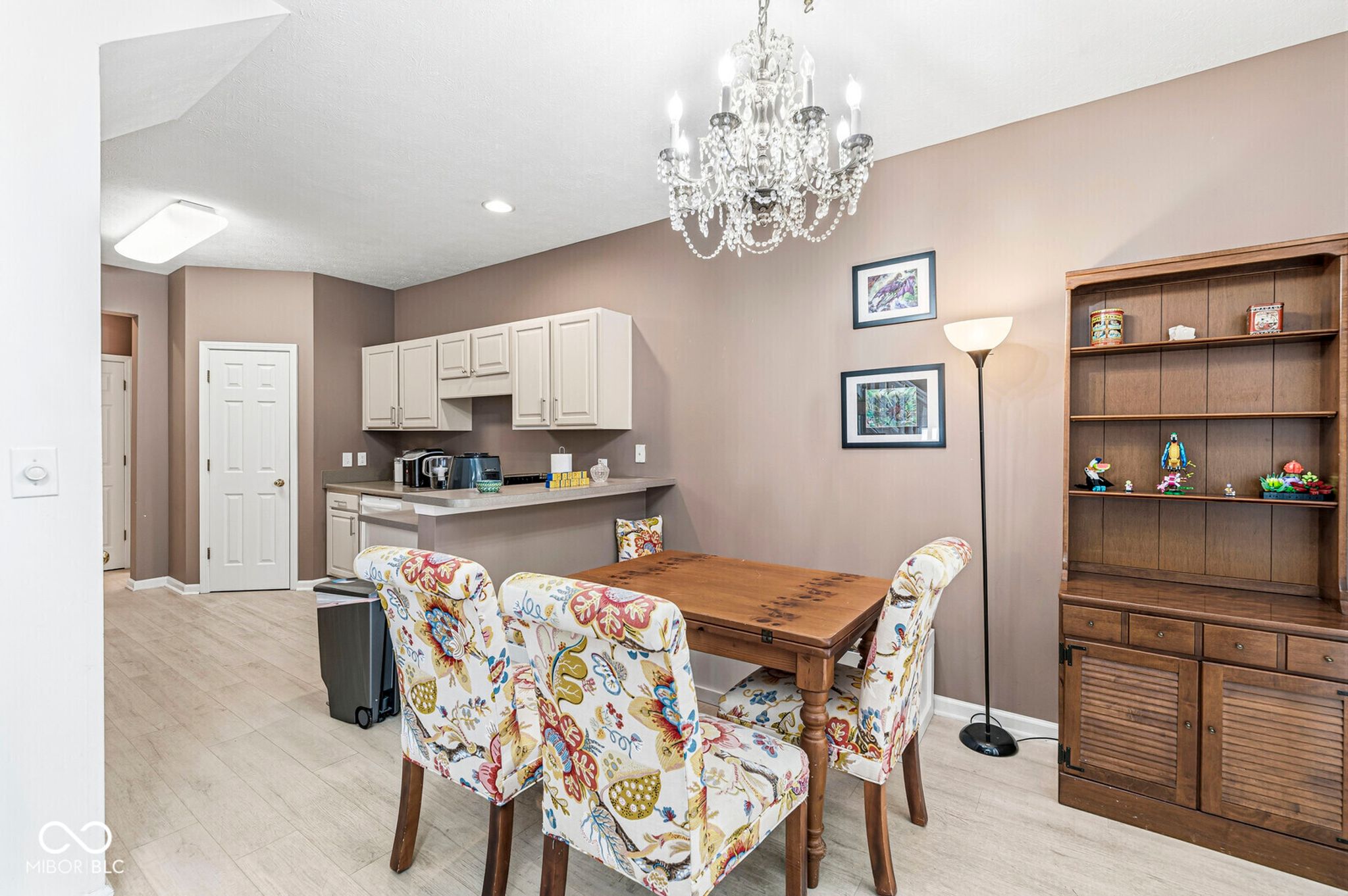 Image of 2363 Colfax Lane