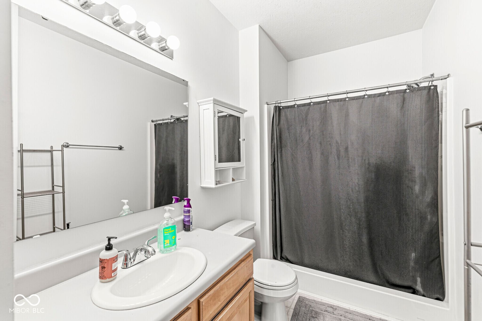 Image of 2363 Colfax Lane