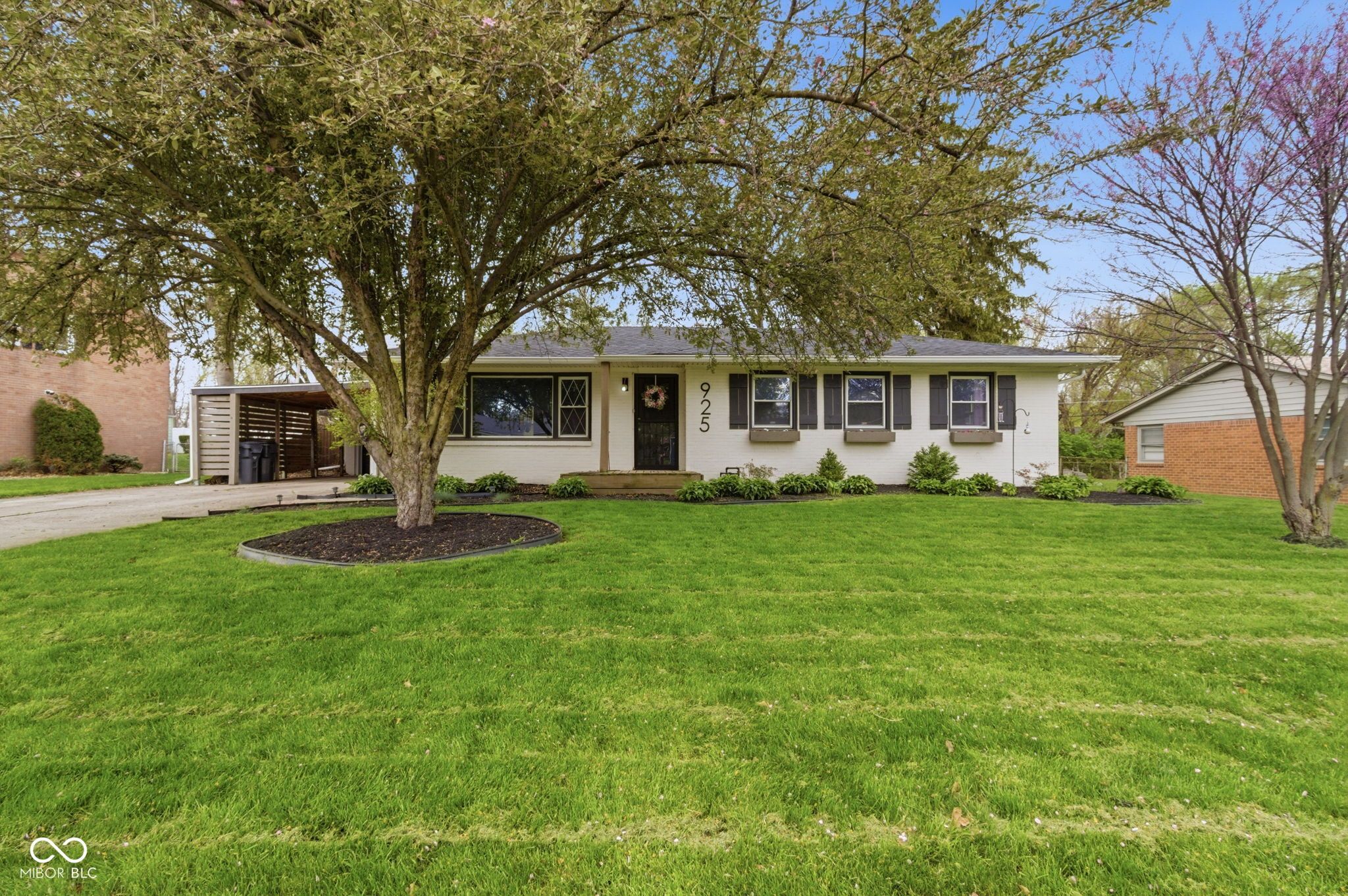 Image of 925 Shellbark Road