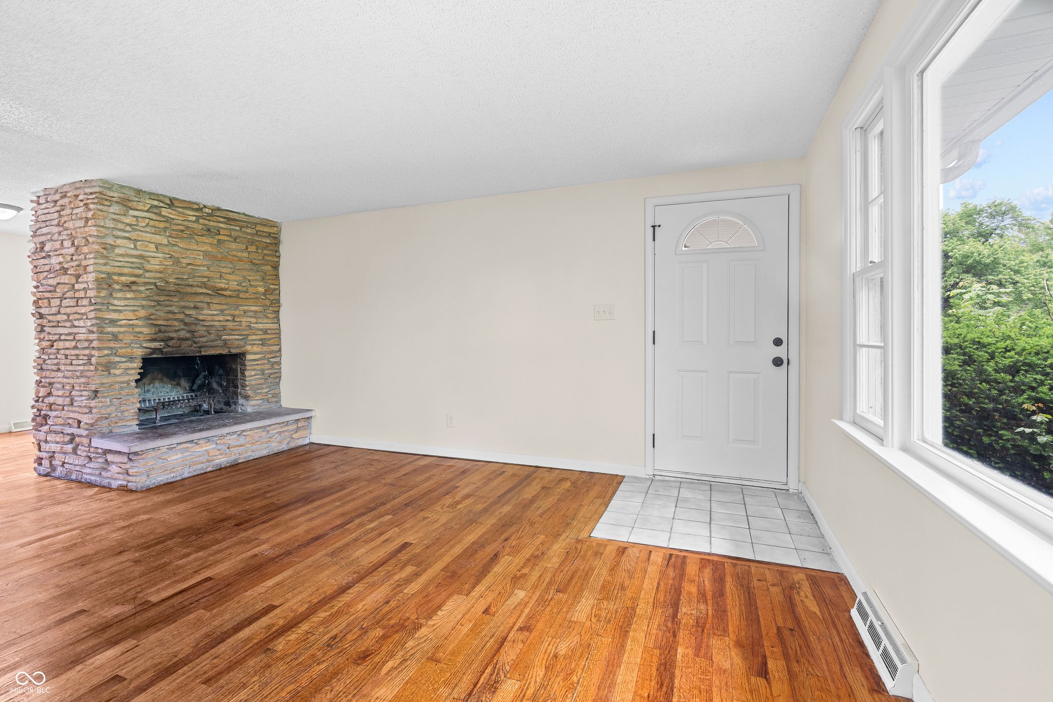 Image of 6838 Hague Road