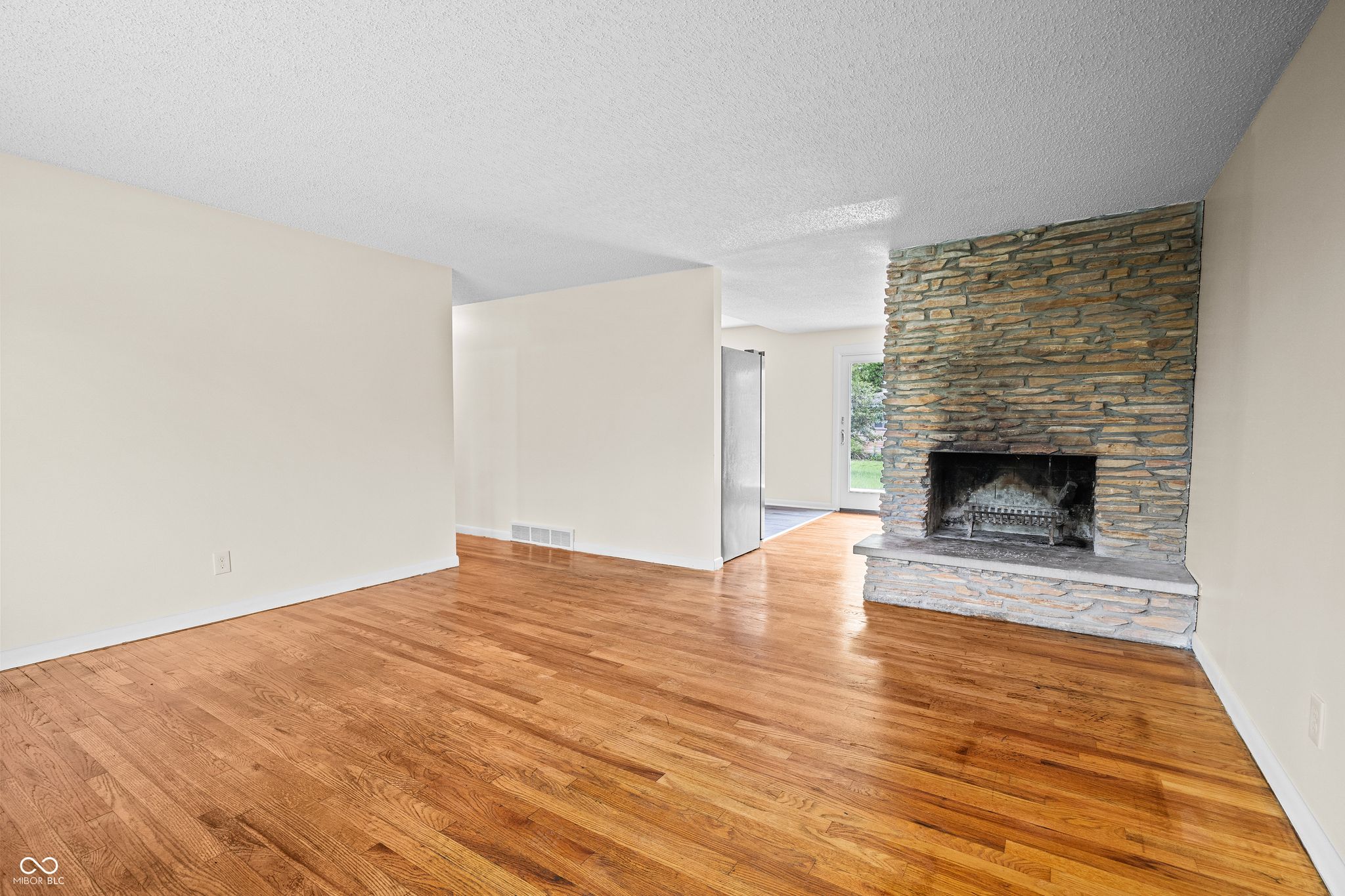 Image of 6838 Hague Road
