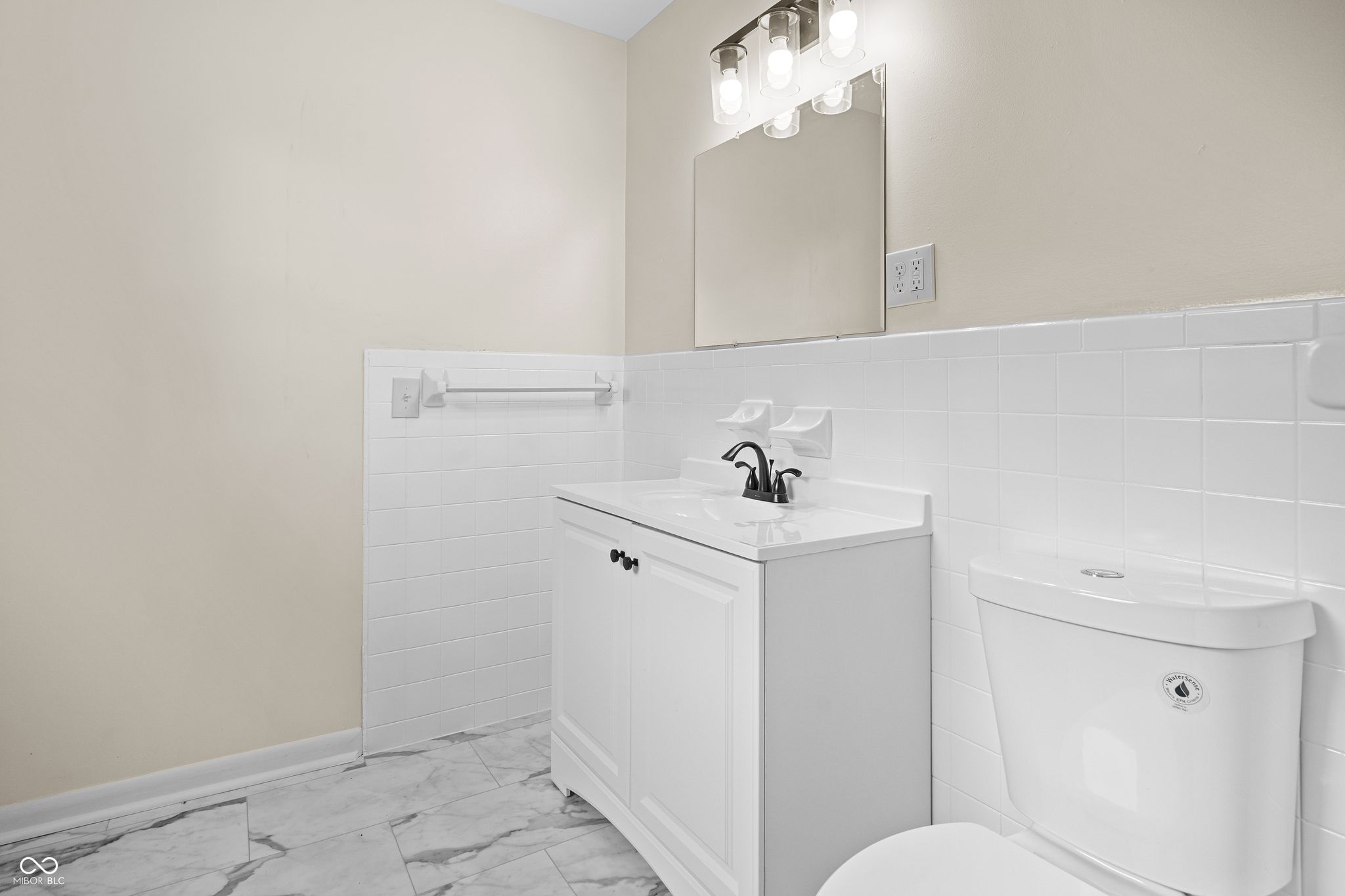 Image of 6838 Hague Road