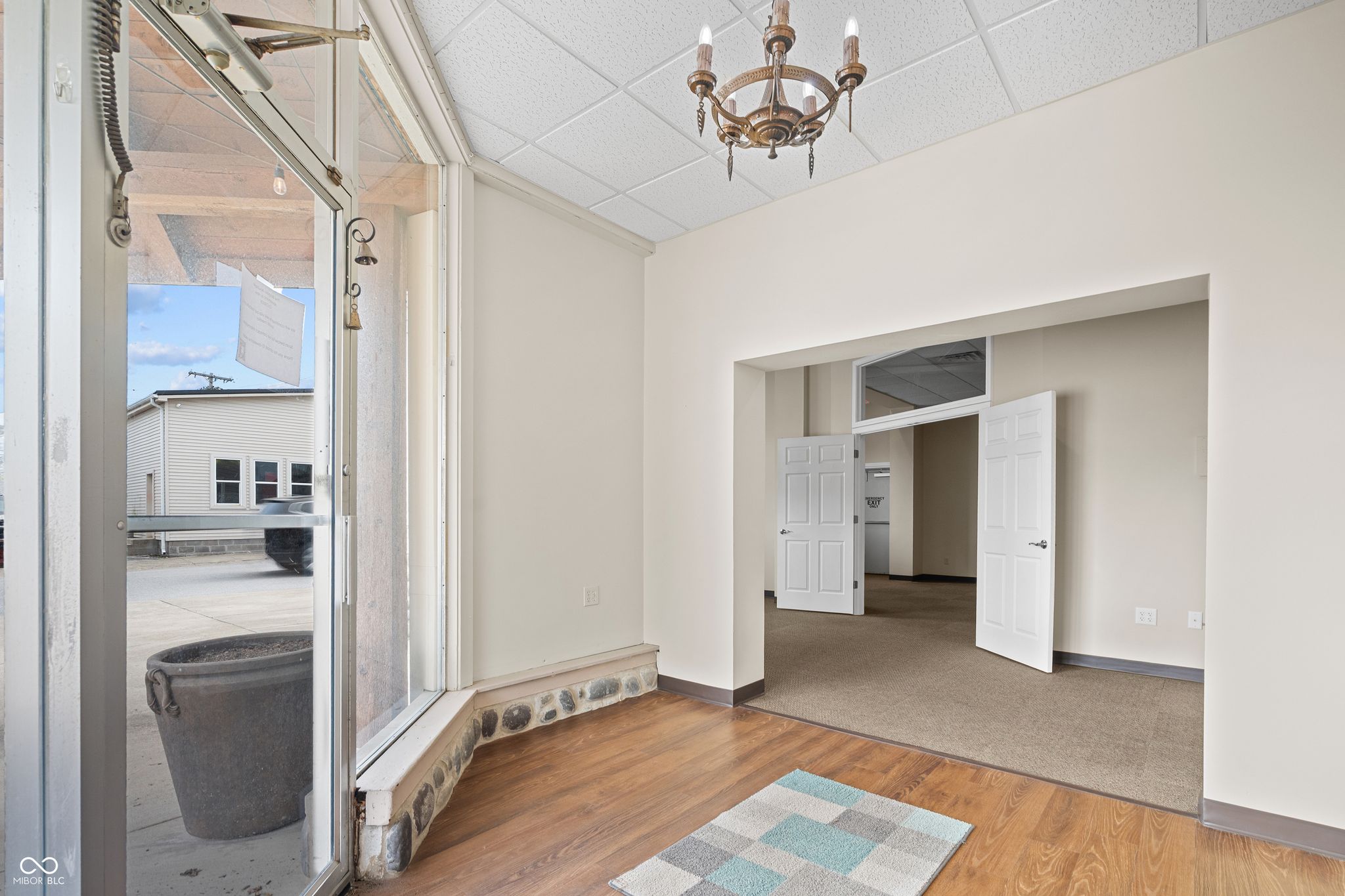 Image of 100 S Pearl Street