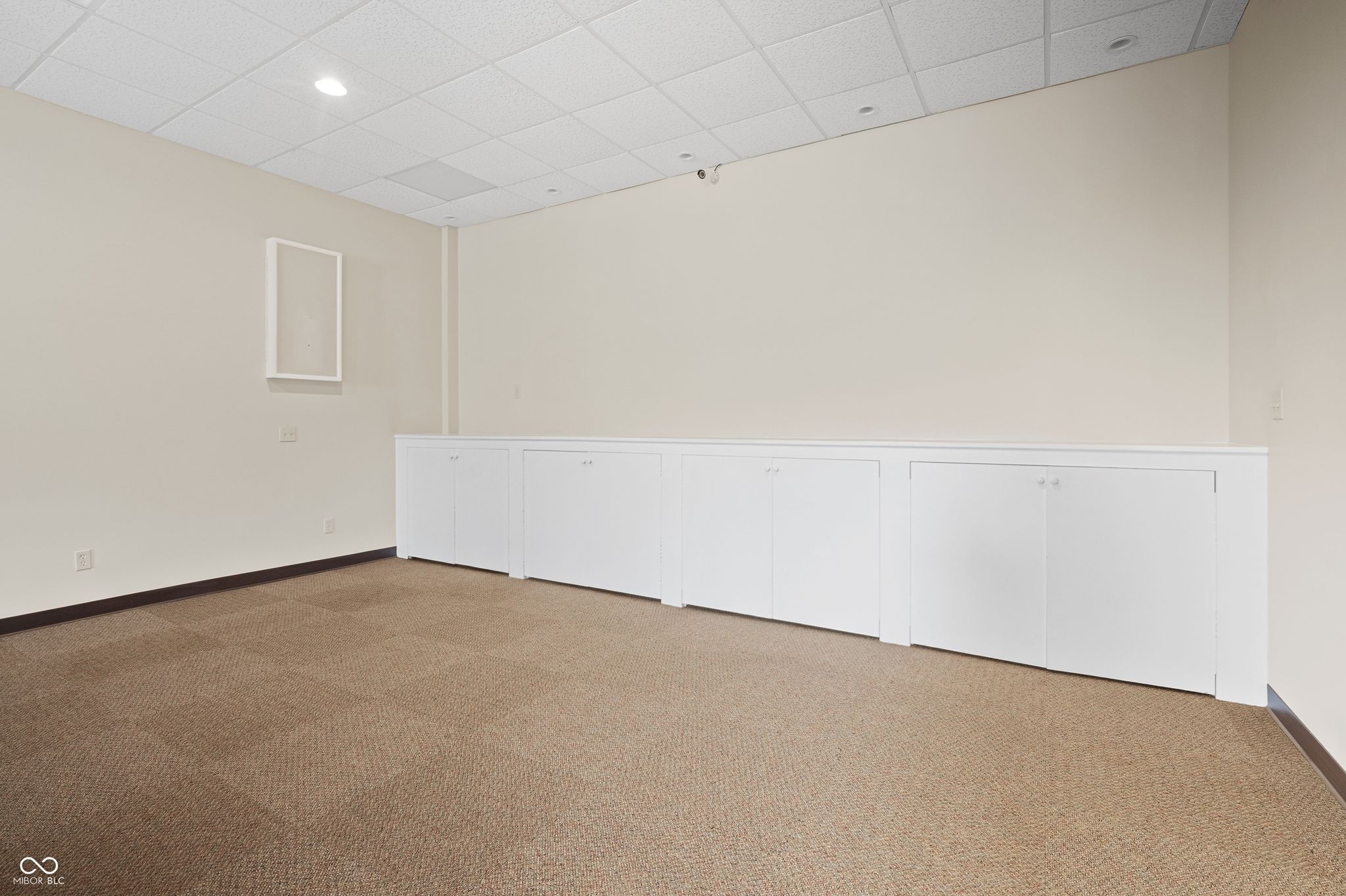 Image of 100 S Pearl Street