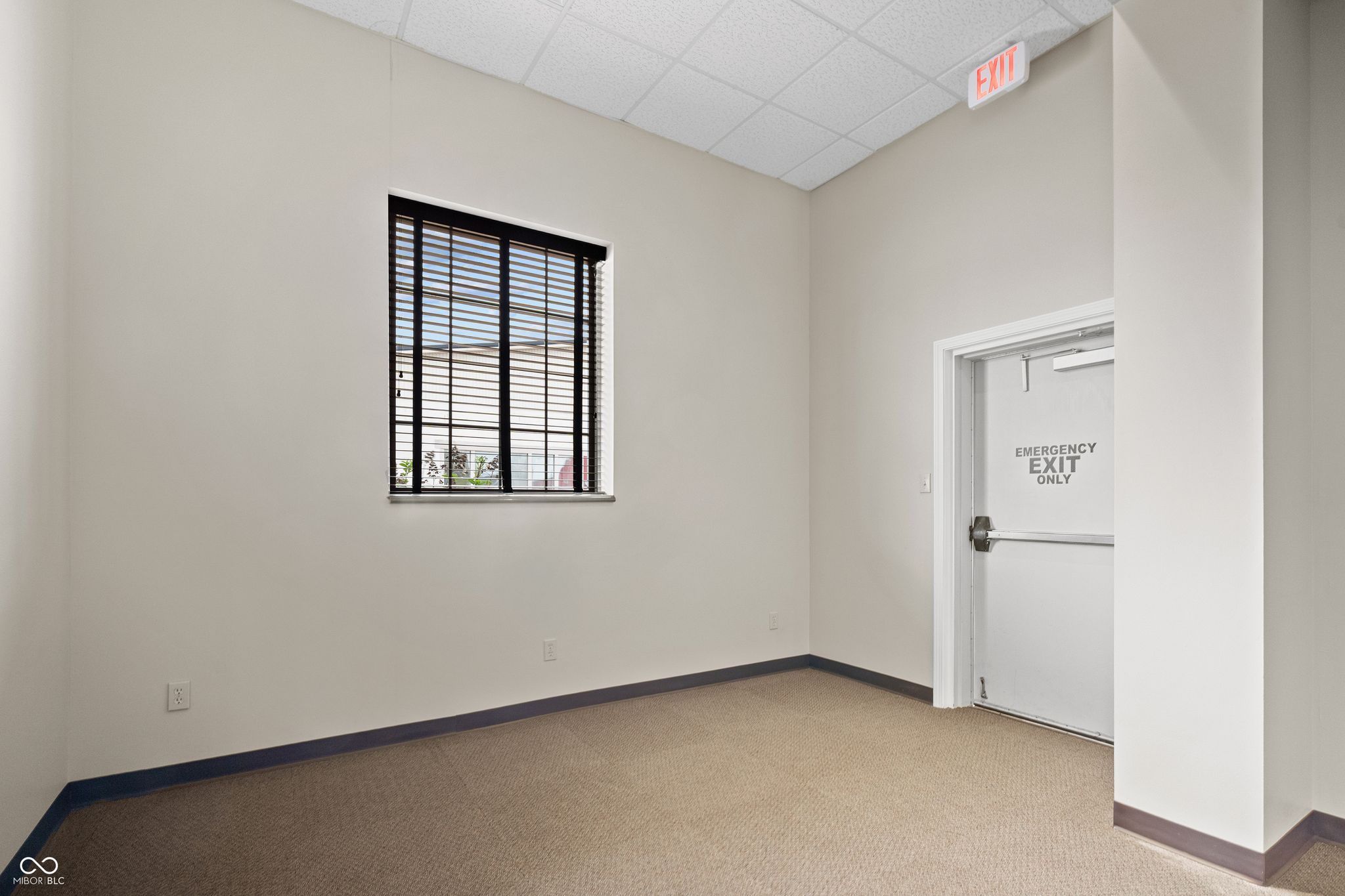 Image of 100 S Pearl Street