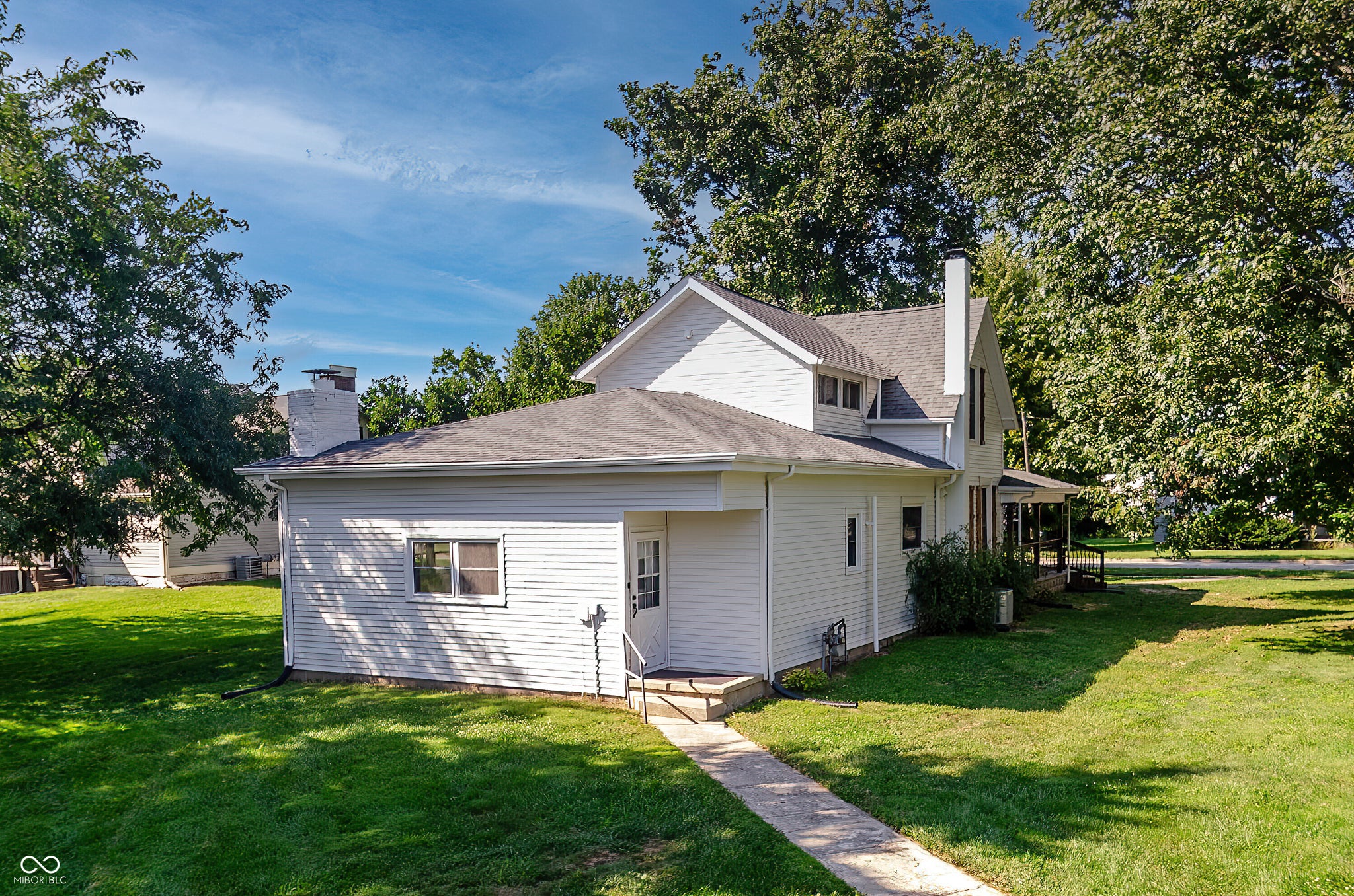 Image of 605 W Main
